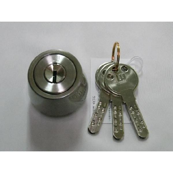 ウェストディンプルLZ2取替用シリンダー 916-LZ18-SS シルバー色 裏の