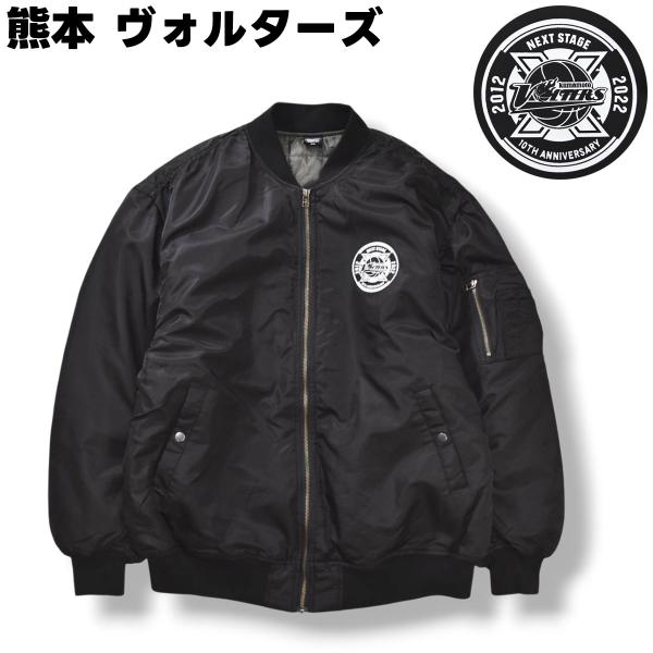 【サイズ】・XL・着丈72cm肩幅58cm身幅60cm袖丈60cm【状態】・【A】使用感も少なく美品です。【カラー】・ブラック【素材】・表地−ナイロン100% 裏地−ポリエステル100% 中綿−ポリエステル100% ■状態ランク■【S】未使...