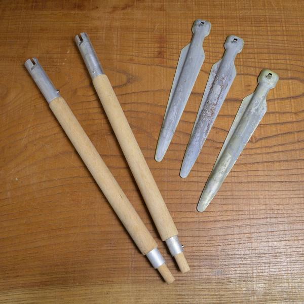 h*e様 ジャンク併用出品有　東ドイツ軍　テントポール　９本　収納袋付き h*e様 ジャンク併用出品有 東ドイツ軍 テントポール 9本 収納袋