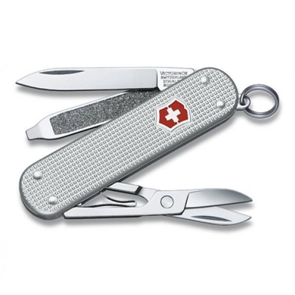 他サイト： VICTORINOX アーミーナイフ 0.6221.26 クラシック AL Victorinox ツールナイフ マルチツールの商品画像