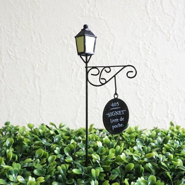 【メール便可（1通につき3本まで）】■内容：1本■サイズ：約 幅6×奥行2.2×高さ10.5(全長30.5)cm■素材：レジン・アイアン■写真内の花瓶・小物等は商品に含まれません。■デザイン上、ややラフな仕上げになっています。傷や塗装ムラ、...