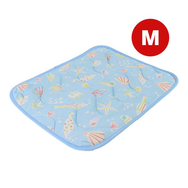【同梱可】・うみのなかをイメージした可愛い接触冷感生地を使用。・ヨレを防ぐ波柄キルティング。・底面はすべり止め付きでズレにくい。