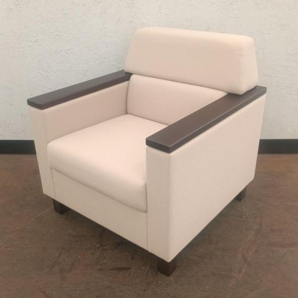オカムラ 応接ソファ 1人掛け ベージュ 中古8303BA-FL89 クリーニング済み