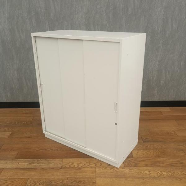 イトーキ ローキャビネット 引違い キャビネット シングル3枚引き戸 ホワイト 中古HTM-109RSN-W9 クリーニング済み