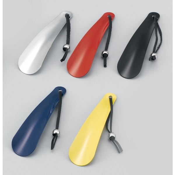 メタルタイプのカラーシューホーン（靴べら）ショートタイプ※グリーンが廃番となりました。■長さ：約16cm　■原産国：イタリア製　■カラー：全5色　■材質：メタル