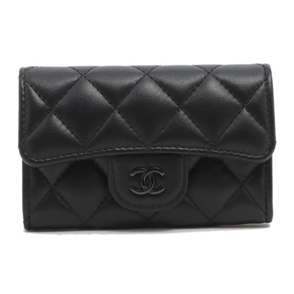 CHANEL 19 美品 シャネル マトラッセ ソーブラック ラムスキン カード