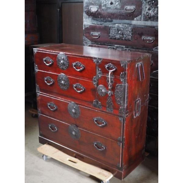 昭和レトロ　アンティーク　帳箪笥　古家具 時代箪笥／閂付小箪笥 スタンド付き【Small chest with metal