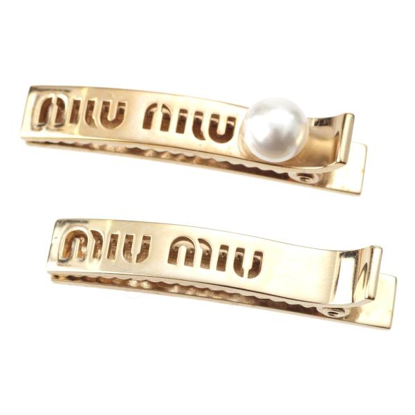 405:MIU MIU ミュウミュウ ヘアクリップ パール付 2個組エンボスロゴ Amazon | MIUMIU ロゴ パール ヘアクリップ 2個セット バレッタ