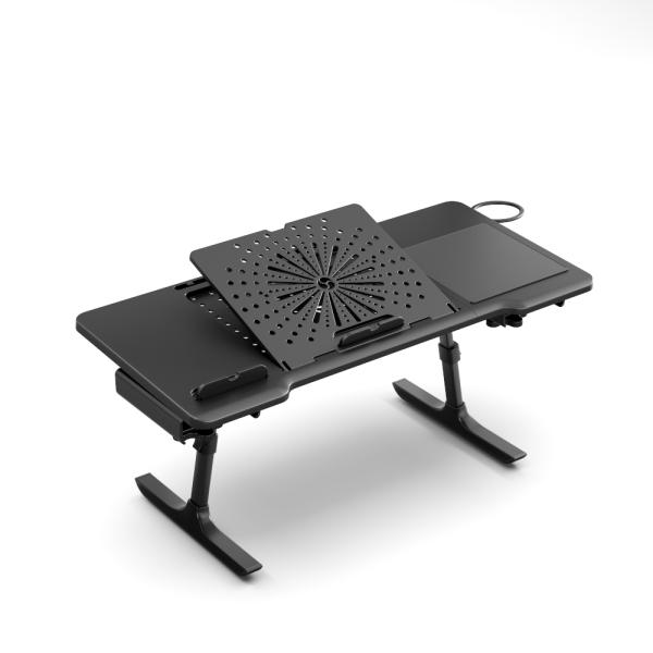 ワークチェアで寝ながら作業できる多機能ミニデスク。ベッド・ソファや床に直置きして座卓のようにも使用できます。ノートPC/タブレットスタンド、スマホスペース、マウスパッド、カップホルダー。上記全てが備え付けてあり、これ1台で環境が整うことも魅...