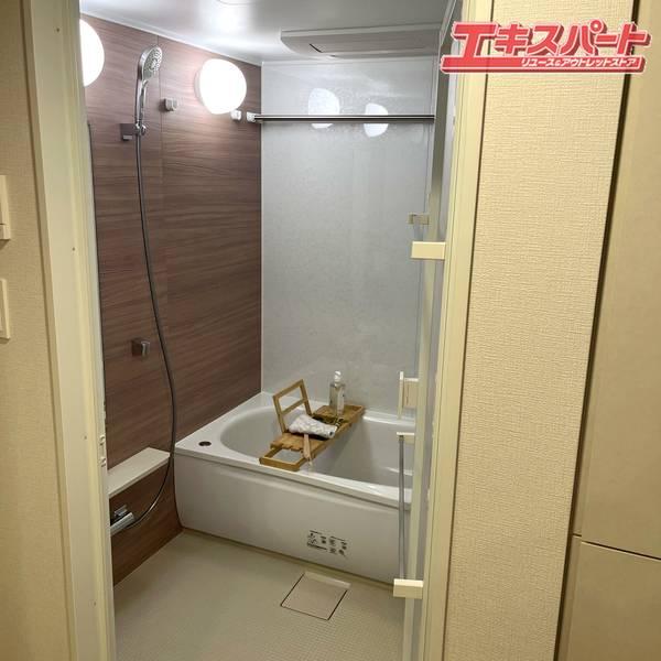 店頭引取り/エリア限定配送 TOTO 1418サイズ RWV1418WV ユニットバス