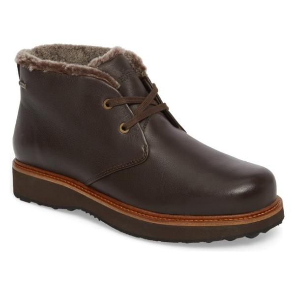mens shearling lined chukka boots
