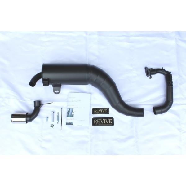 静粛性に優れた高回転ハイパフォーマンスマフラーです。SUS304ステンレスをテールエンド、筒部分に使用し、サビに強く高級な美観を持続いたします。振動対策の為、ボディー部分はフランジ　エキパイ2分割　サイレンサー　テールエンドと5分割にし、取...