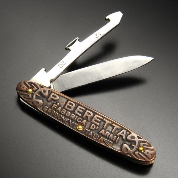 Beretta  ベレッタ　フォールディングナイフ　キャンプ、アウトドア　新品 BERETTA Bushbuck FoldingKnife ベレッタ プッシュバック