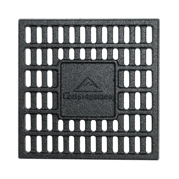 ●焚き火台の燃焼効率・安定性を上げるための金属プレート●正方形タイプの焚火台に対応する炭床です。焚火台にセットして燃焼部分の底上げをすることで、木炭や薪の燃焼効率がアップ。中央には着火剤を置くための窪みを備えています。本体は、強度・耐熱性の...