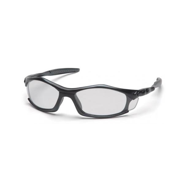 ●「Pyramex サングラス ソラーラ クリア」●Pyramex ソラーラ セーフティサングラスです。フレームからレンズがサイドにはみ出る斬新なデザインでUVカット率99%の優れた紫外線対策能力を備えています。●サングラスの詳細 サイズ[...