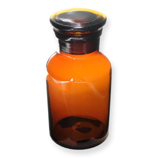 ●アンバーカラーでレトロなデザインのメディシンボトル●ちょっとした小物をいれておける薬瓶 メディシンボトル アンバー。薬瓶ならではのレトロなデザインになっており、アンバーカラーならではのノスタルジックな雰囲気を楽しむことができます。※製造上...