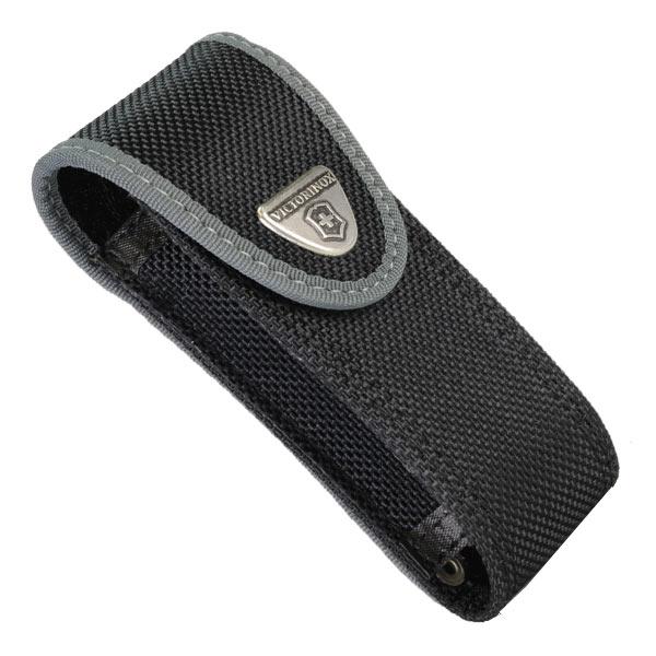 ●ビクトリノックス製のナイロンシース●ビクトリノックスのナイフケース。ナイロン製で水にも強く、またベルトに通して使用することも可能です。内側のポケットにはミニフラッシュライト等の小物を収納できます。●ポーチの詳細 サイズ:約115mm×40...