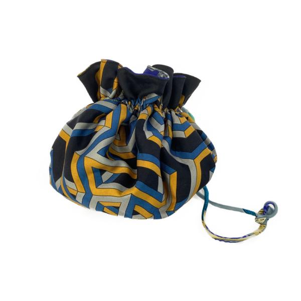 HERMES（エルメス） プティアッシュ・シルクアクセサリー巾着ポーチ