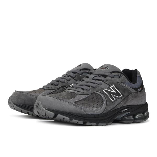 New Balance ニューバランス　スニーカー　 M2002R M2002REH