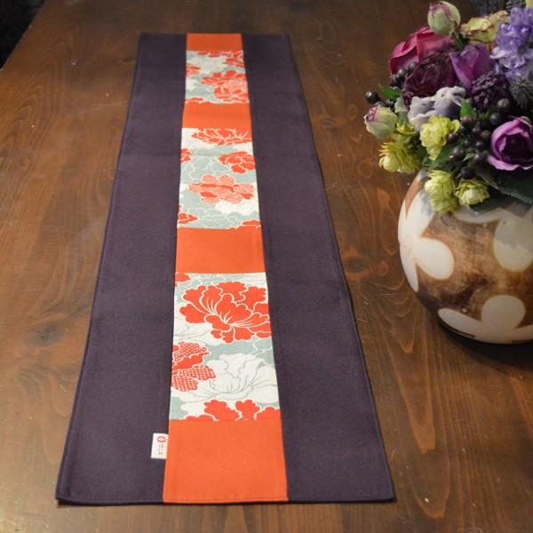 テーブルランナー 28cm×120cm 牡丹づぐし赤 紫 ほにや 和柄 和風 裏無地 リバーシブル テーブルセンター ポリエステル 花柄 洗濯