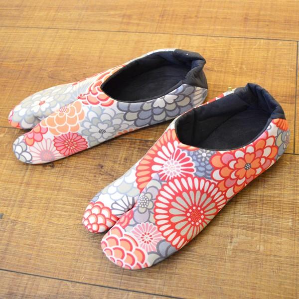 ルームシューズtabi 足袋ルームシューズ ほにや 万華菊 朱 Mサイズ 和風 花柄 つま先足袋 ギフト 母の日 スリッパ 2819 01 503 りぐるオンラインショップ 通販 Yahoo ショッピング