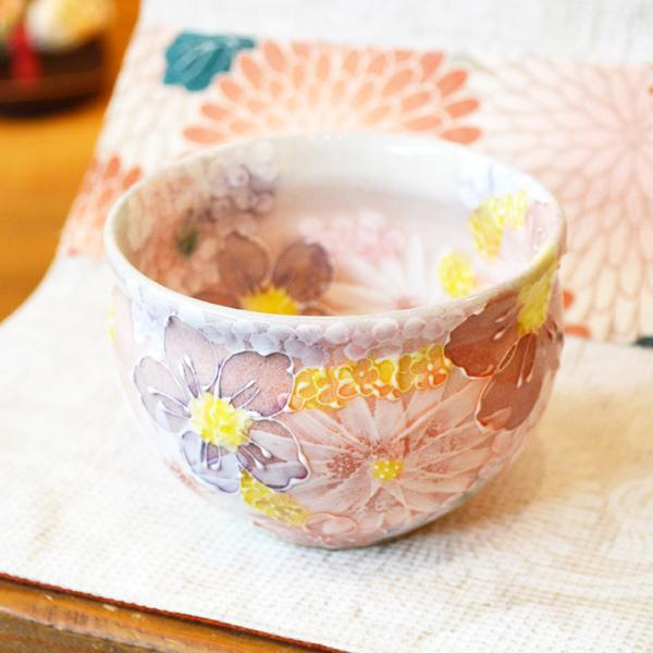 工房ゆずりは 福々碗 紅彩花間取 瀬戸焼 花柄 優しい感性 女性だけの