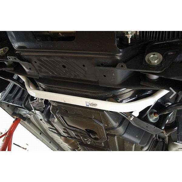 200系ハイエース2WD標準ボディ型式指定GDH201V用ウルトラレーシング