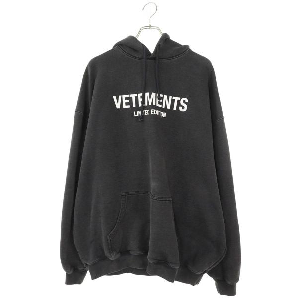 ヴェトモン  UE54HD220B ロゴプリントパーカー メンズ XS VETEMENTS（ヴェトモン） サイズ:XS UE54HD220B ロゴプリントパーカー