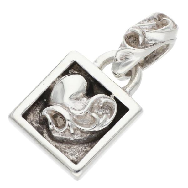 新品未使用　クロムハーツ　ハートチャーム CHROME HEARTS（クロムハーツ） ネックレストップ FRAMED HEART