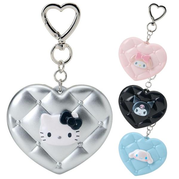 気分が高まるキラ×2メタリック夏小物☆バッグチャームとしても映えるハート形★キルティング風のデザインが上品な印象を演出♪■サイズ約幅7×奥行1.5×高さ6cm※金具含まず■主な素材、原料ABS樹脂、スチール、ガラス■詳細●普通鏡と拡大鏡の2...