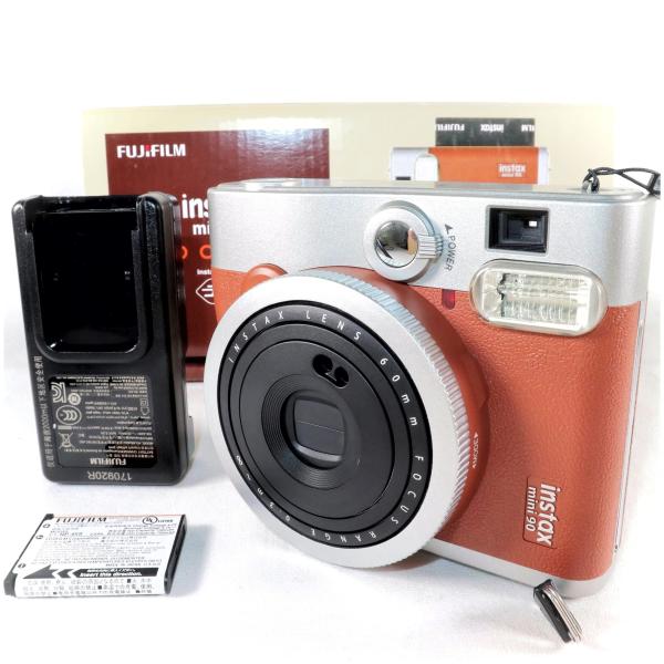 美品》 インスタントカメラ FUJIFILM instax mini 90 ネオクラシック