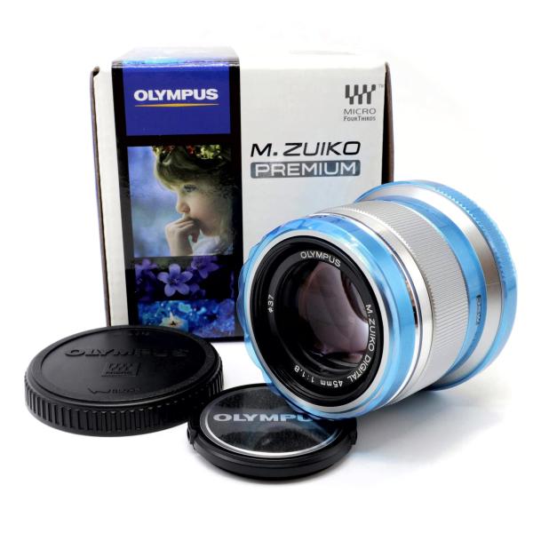 オリンパス　レンズ45㎜ 新品級》 単焦点レンズ M.ZUIKO DIGITAL 45mm F1.8 シルバーオリンパス