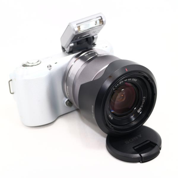 ✨人気✨　SONY α NEX-C3 シルバー ズームレンズキット SONY ソニー α NEX-C3 ズームレンズキット シルバー SDカード