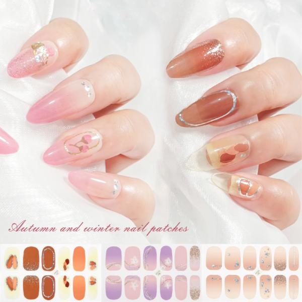 貼るだけ簡単に出来るネイルシール！ネイルサロンに行かなくても自宅で自分で簡単にお洒落なネイルを楽しんでみてはいかがでしょうか？？仕上げにトップコートやジェルコートをするとよりキレイ・持続力アップ！イメージ写真は全てにトップコート、透明マニキ...