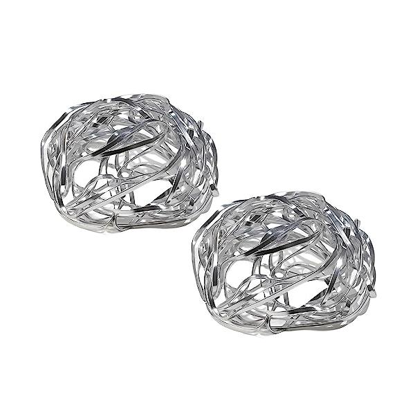 生け花やフラワーアレンジメントに アルミ合金製の、花留めです。すき間に花を挿し込んで使用、和から洋まで、生き生きとした自由なスタイルで花を飾れます。ワイヤーを丸めたときに出来る隙間に花を挿し込んで活けていきます。剣山やオアシス、フローラルフ...