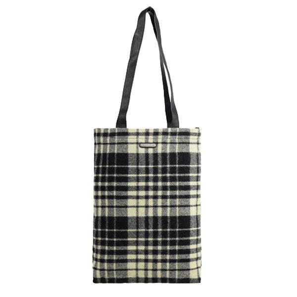 Yves Saint Laurent（イヴ・サンローラン） サンローラン パリ SAINT