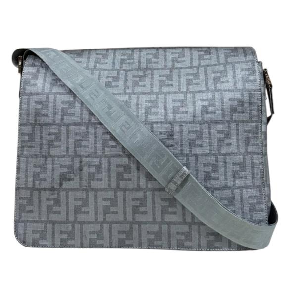 フェンディ ショルダーバッグ メッセンジャー ズッカ キャンバス ブラック 楽天市場】フェンディ ズッカ（ショルダーバッグ・メッセンジャー