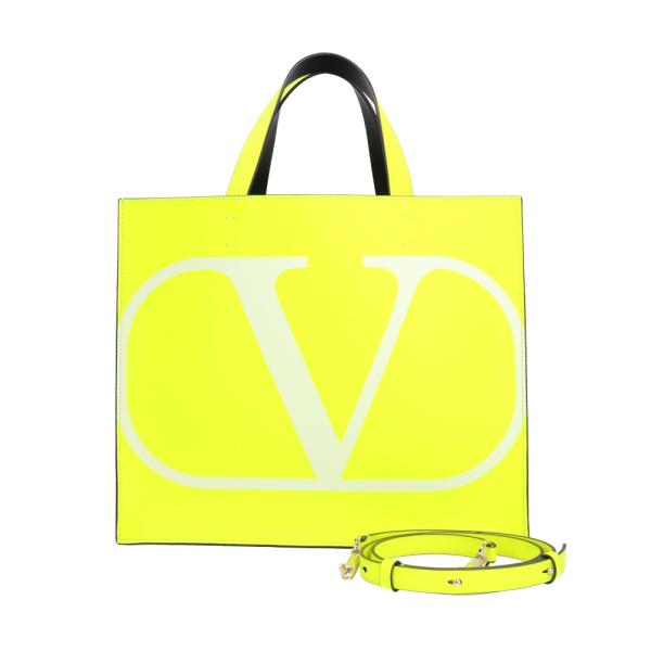 ヴァレンチノ Vロゴ ショルダーバッグ レザー TW0B0G70BXT イエロー ユニセックス Valentino  中古 ヴァレンチノ Vロゴ ショルダーバッグ レザー TW0B0G70BXT イエロー