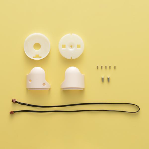 「週刊鉄腕アトムを作ろう!」第12号のパーツセットです。セット内容:肩フレーム、肩ディスク、右上腕カバー(A)、右上腕カバー(B)、中継ハーネス440ミリ(腕用)、M2×4ミリビス×5本(赤色袋)、M3×8ミリビス×2本(青色袋)※パーツの...