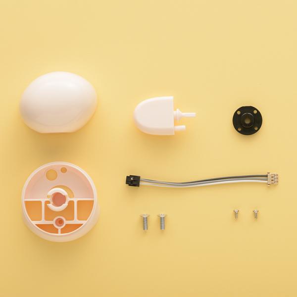 「週刊鉄腕アトムを作ろう!」第17号のパーツセットです。セット内容:手の甲(左)、手首(左)、親指(左)、サーボホーン、サーボモーター用ハーネス65ミリ(ID9:左ひじ用)、M3×8ミリビス×2本(青色袋)、M2×4ミリビス×2本(赤色袋)...