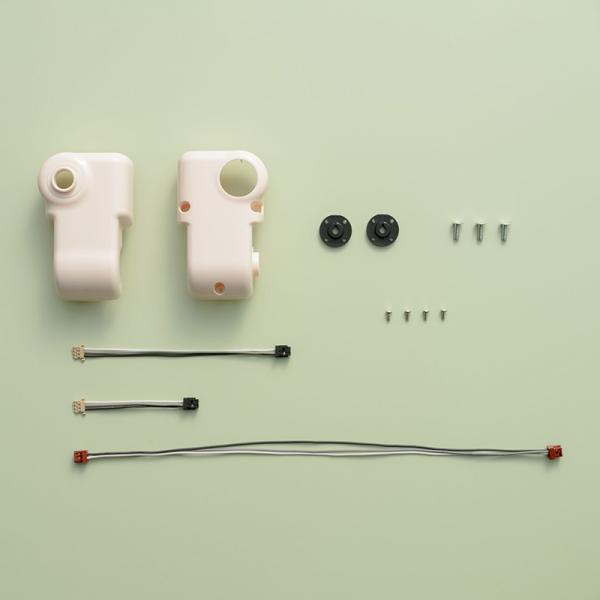 「週刊鉄腕アトムを作ろう!」第31号のパーツセットです。セット内容:右股関節(前)、右股関節(後)、サーボホーン×2、3×8ミリビス×3本(青色袋)、2×4ミリビス×4本(赤色袋)、サーボモーター用 ハーネス90ミリ(ID11:右股関節(下...