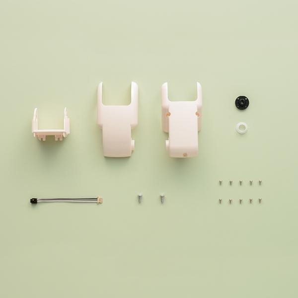 「週刊鉄腕アトムを作ろう!」第46号のパーツセットです。セット内容:左ひざ(中)、左ひざ(前)、左ひざ(後)、サーボホーン、ハーネスローラー、サーボモーター用 ハーネス65mm(ID17:左ひざ用)、3×8mmビス(青色袋)×2、2×4mm...