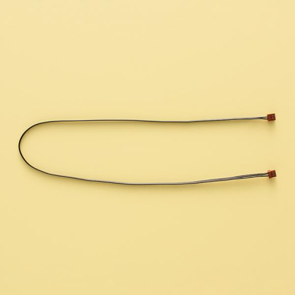 「週刊鉄腕アトムを作ろう!」で使用する中継ハーネス440ミリ(腕用)です。※パーツのみの販売です。パートワーク冊子は付属しておりませんので予めご了承ください。