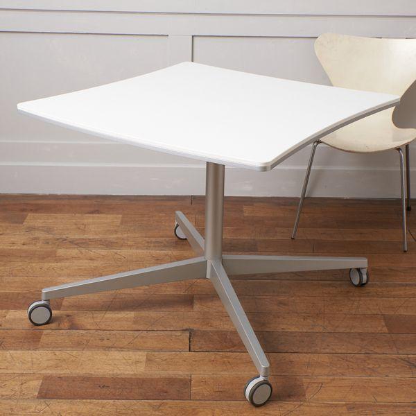 Izc オカムラ Aption Free フレキシブルテーブル Okamura アプションフリー ミーティングテーブル 机 カイト キャスター ホワイト Rocca Clann 通販 Yahoo ショッピング