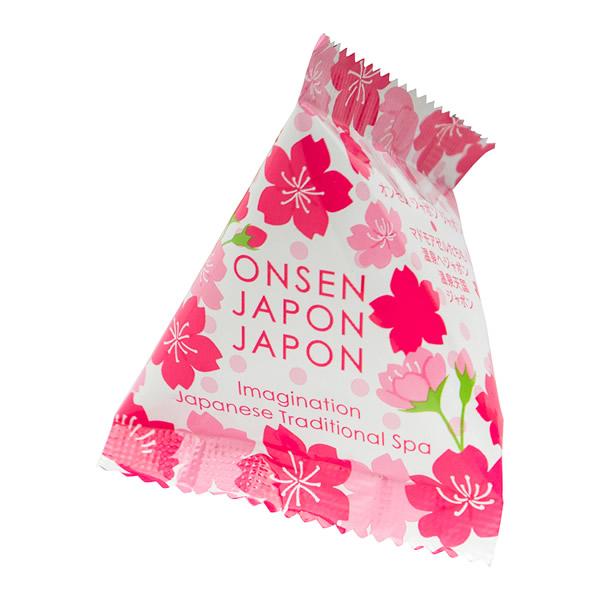 富士山の形をした、桜バージョンのオンセンジャポンジャポン。日本のココロを感じる桜の香りの入浴剤。[効能]疲労回復、神経痛、腰痛、冷え症、肩のこり【医薬部外品（薬用入浴剤）】■販売元／チャーリー■内容量／20g■パッケージサイズ／W65×D8...
