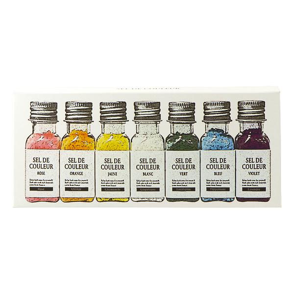 フランスのブルターニュでとれた自然塩に天然エッセンシャルオイルやエキスを配合したカラフルなバスソルト。優しい香りと色とりどりの湯色が、疲れたカラダとココロを満たしてくれます。■販売元／ジーピークリエイト■内容量／25g×7本■成分／[ノーブ...