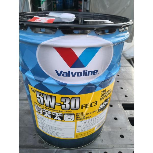 rock-up_valvoline-eoro-c3-5w-30