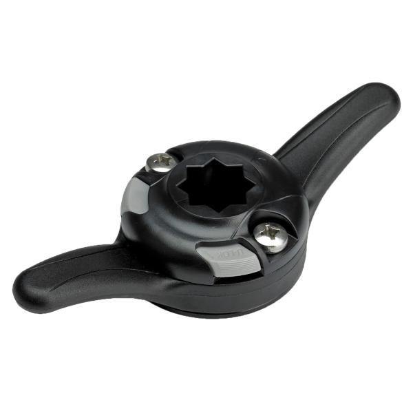 スターポートマウントベースにアンカーロープや停泊用のロープなどを巻きつける事が出来ます。商品の特徴・アンカーロープなどを巻き付ける事が出来るマウントベース・大きさ：縦61.7mm / 横160mm / 高さ29.8mm・取り付けネジ付属・レ...