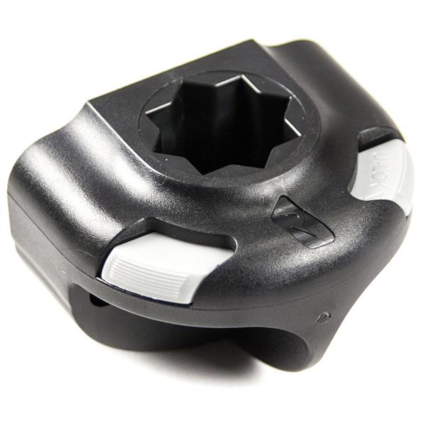 商品の特徴垂直面 (サイド面) に取付可能横方向にマウントを差し込みたい時に重宝同社のトランスデューサーアームマウントとの相性が良い船体内側に設置したい時やスペースが限られている時に最適取付ネジ・ワッシャー・ナット付属マウントパーツを横方向...