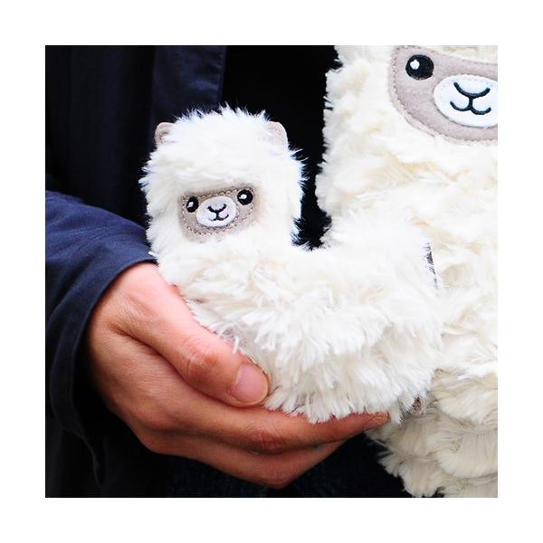 動物たちをそのまま電子レンジに入れて、チン！しちゃいましょう。 45秒間温めるだけで約30分も温かさが持続します。 ほんのりラベンダーの香りでリラックス効果も。 繰り返し使えるエコなウォーマー。3種類のポケットパルズはプチギフトにおすすめで...